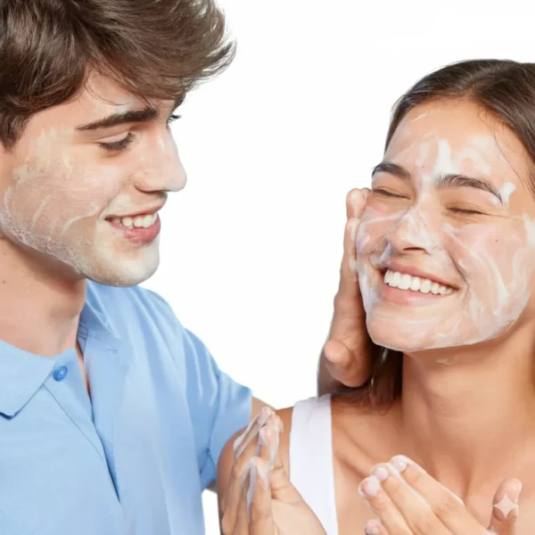 تصویر محصول فوم شستشوی ایزدین مناسب پوست چرب و مختلط مدل اكنی بن ISDIN ACNIBEN PURIFYING CLEANSER