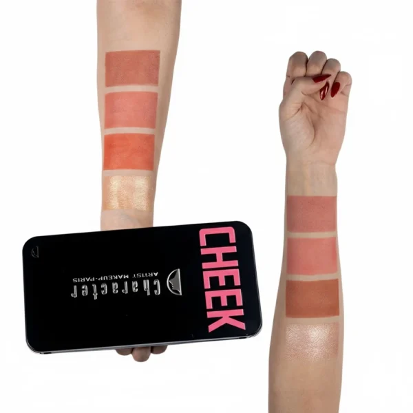 تصویر تست محصول پالت رژگونه و هایلایتر کارکتر مدل Character Pro Highlighter & Blush Palette